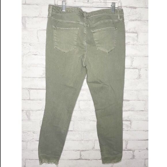 Mossimo Mid-Rise Distressed Jegging - Picture 2 of 3